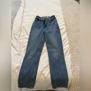 Abercrombie 90’s Straight Ultra High Rise Curve Love